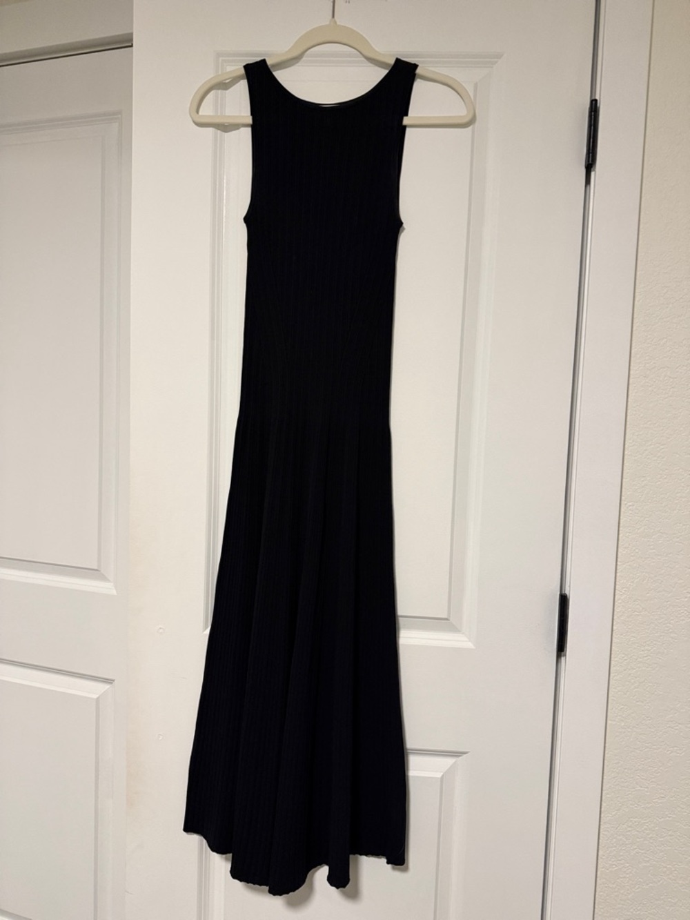 Babaton Sleeveless Black Ribbed Maxi Dress